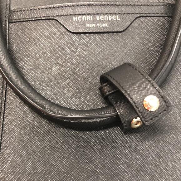 Henri Bendel crossbody briefcase laptop satchel.  Nice condition in Black & Gold - Picture 9 of 12